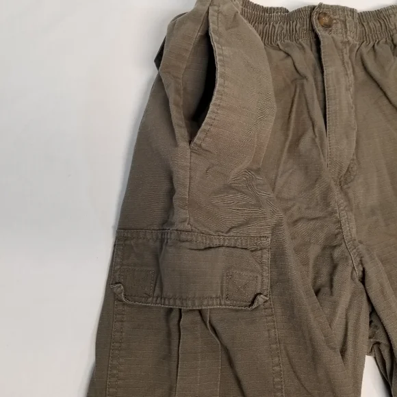 Umbro Mens Size M Cargo Shorts Army Green Draw String Elastic Waist Zipper Fly - Picture 6 of 13